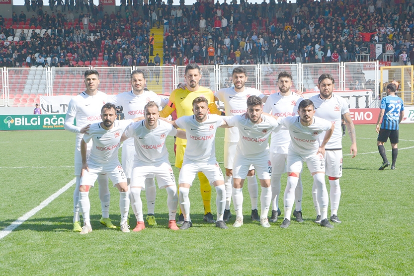 PETROLSPOR 1 PUANLA DÖNDÜ