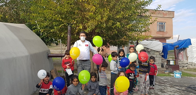 HAYRAT, BU KEZ YEZİDİ’LERİ KUCAKLADI