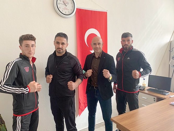 BATMANLI SPORCULAR KİCK BOKS TÜRKİYE ŞAMPİYONASI YOLCUSU