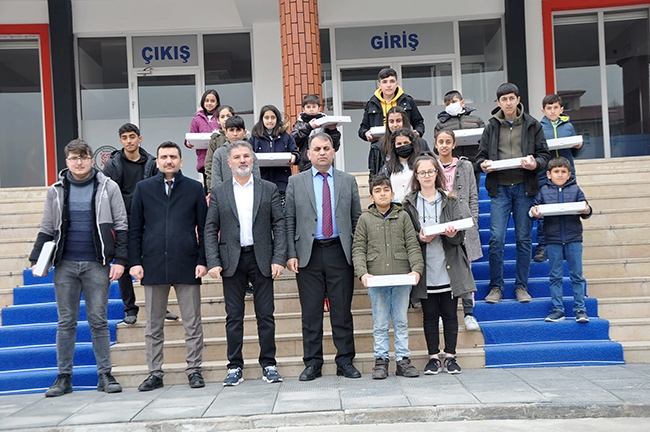 İŞ İNSANI ÖNDER’DEN MEMLEKETİNE VEFA ÖRNEĞİ