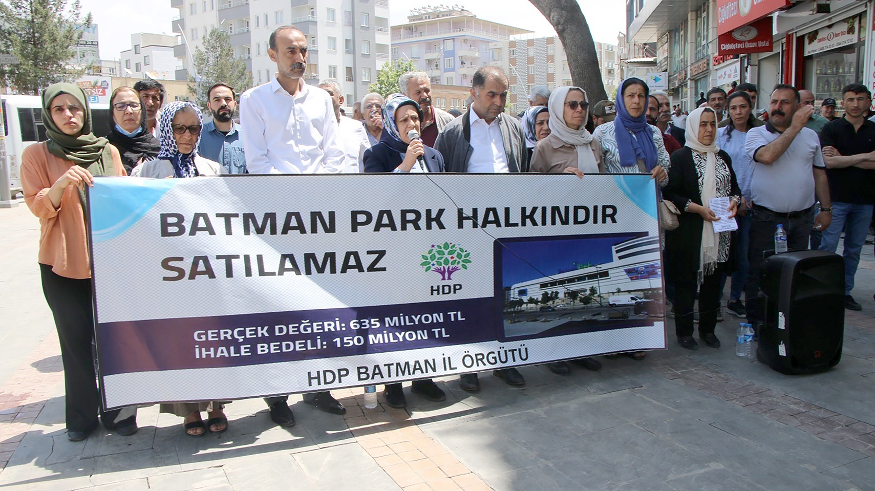 HDP’DEN AVM PROTESTOSU