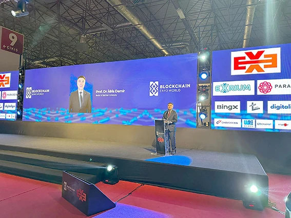 BATÜ, BLOCKCHAİN EXPO WORLD FUARINDA