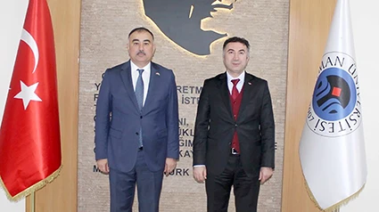 BÜYÜKELÇİ MEMMEDOV, REKTÖR DEMİR’İ ZİYARET ETTİ