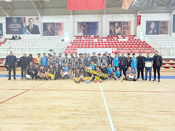 FUTSAL’DA ‘BAL’ GİBİ ŞAMPİYONLUK