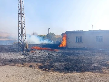 İTFAİYENİN ZAMANINDA MÜDAHALESİ FACİAYI ÖNLEDİ