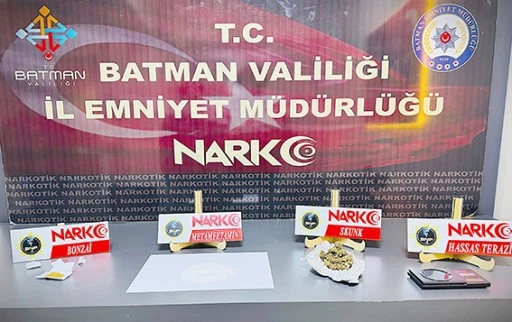 UYUŞTURUCU SEVKİYATINA DARBE: TORBACI ŞEBEKESİ ÇÖKERTİLDİ