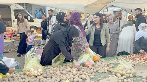 ODUNCU, SEMT PAZARINDA VATANDAŞLARI DİNLEDİ